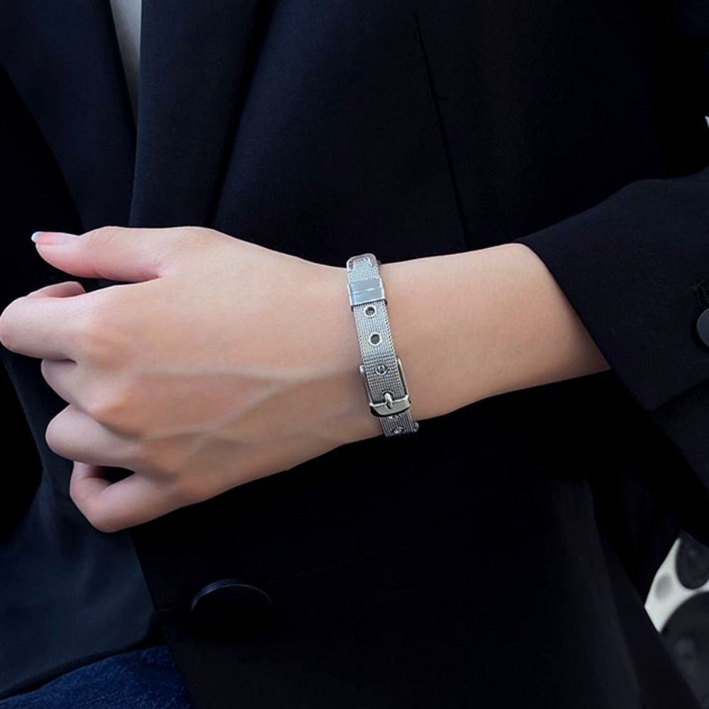 Women'S Accessories To Wear With Watch - สายนาฬิกาข้อมือแบบตาข่ายไทเทเนียมสไตล์สตรีทแวร์ สำหรับทุกเพศ แบบเกาหลี พร้อมแหวนข้อมือ