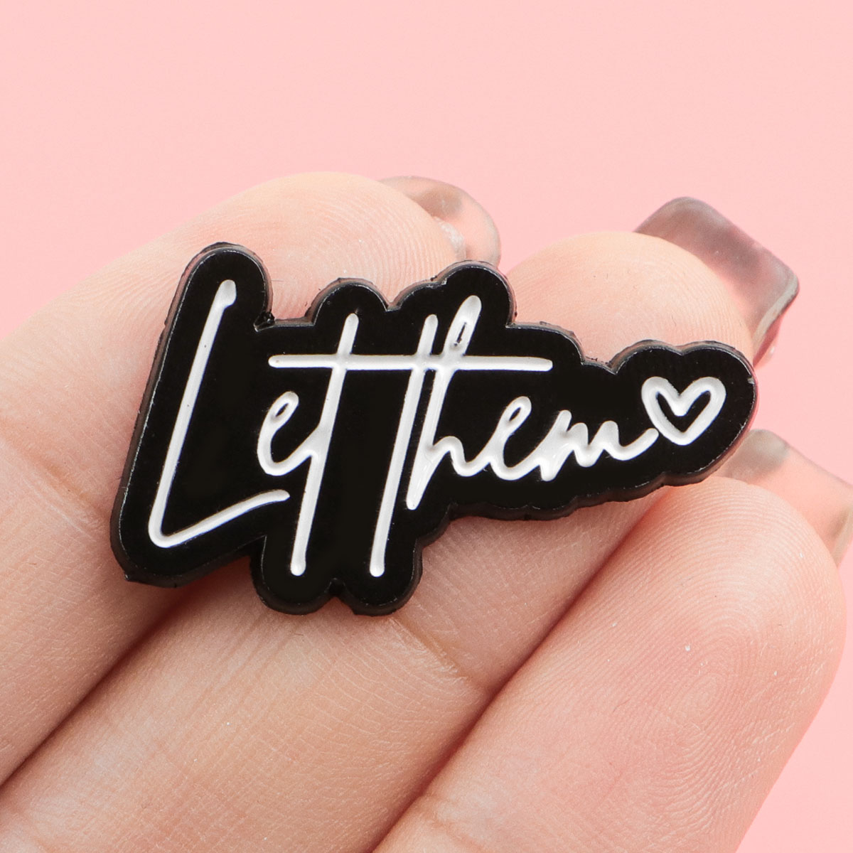 เข็มกลัดสำหรับผู้หญิง ตัวอักษร - Women Accessories Quotes บทวิจารณ์และราคา