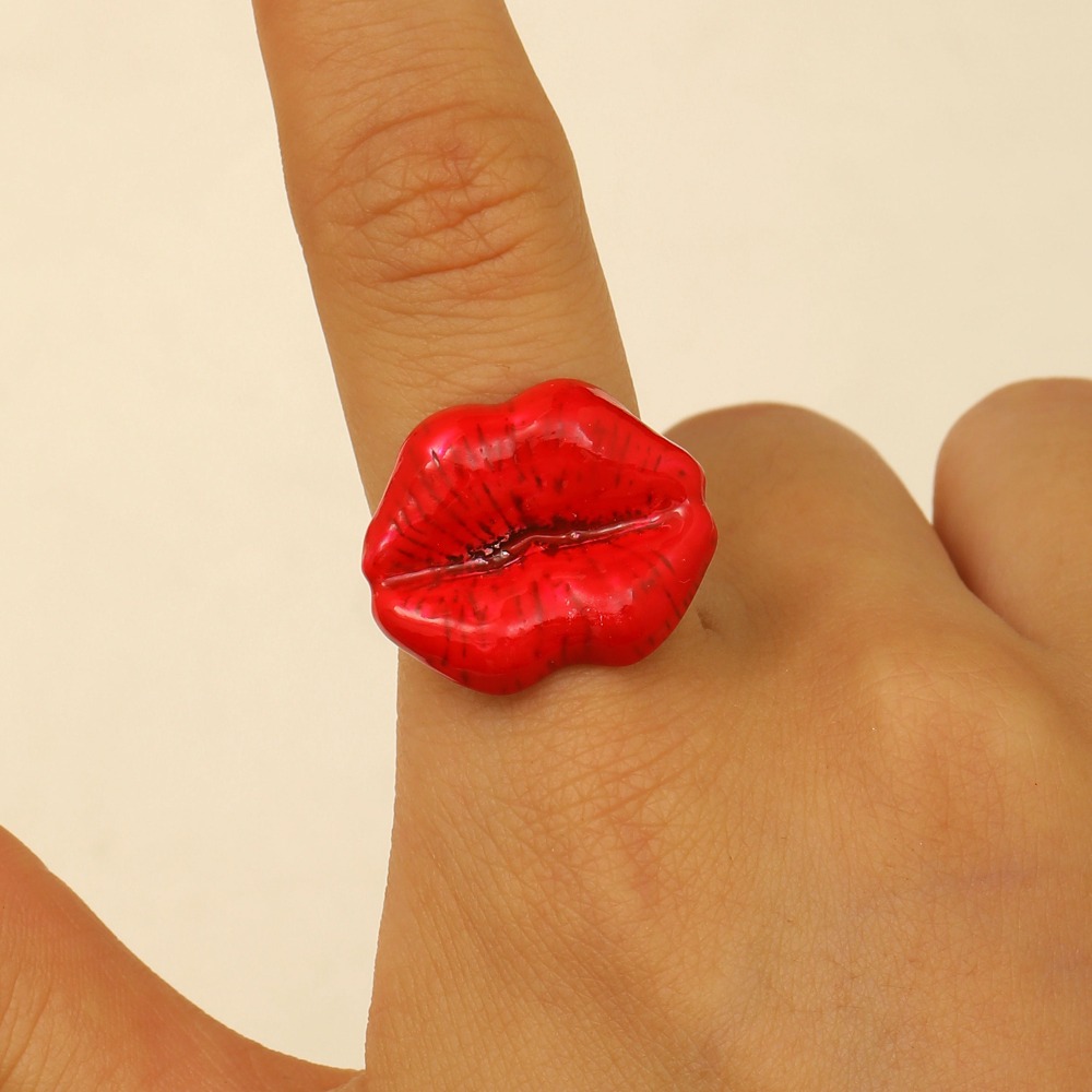 แหวนปรับขนาดได้รูปปากสีแดงสดสไ - Women'S Red Accessories บทวิจารณ์และราคา