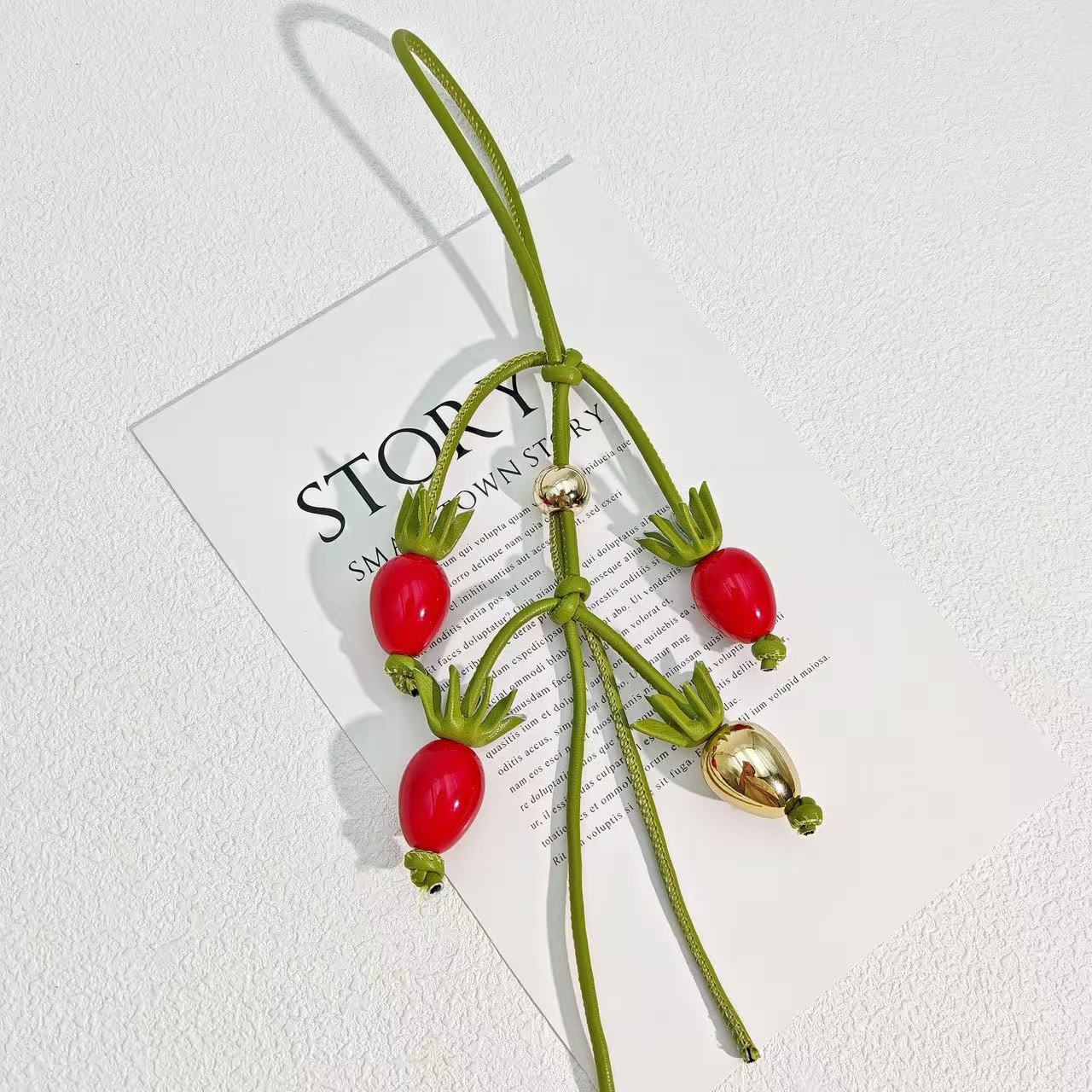 พวงกุญแจหนังวัวรูปทรงลูกโอ๊กพร - Women'S Accessories Loewe บทวิจารณ์และราคา